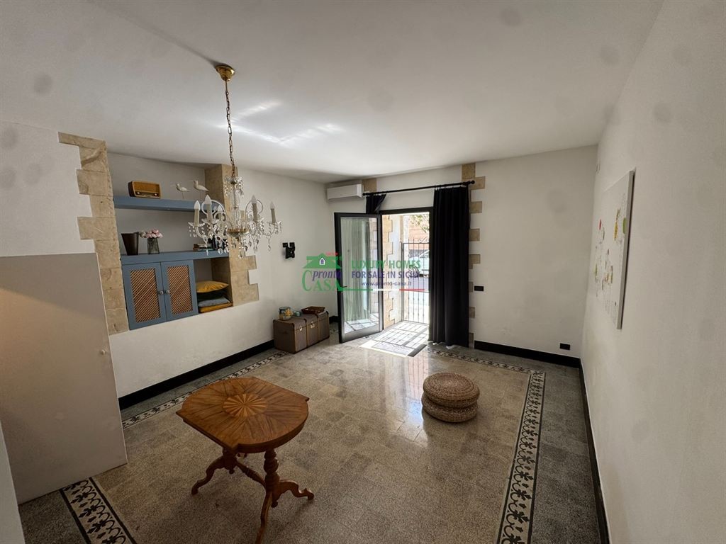 Rif.    Appartamento in locazione zona C.so Italia, Ragusa