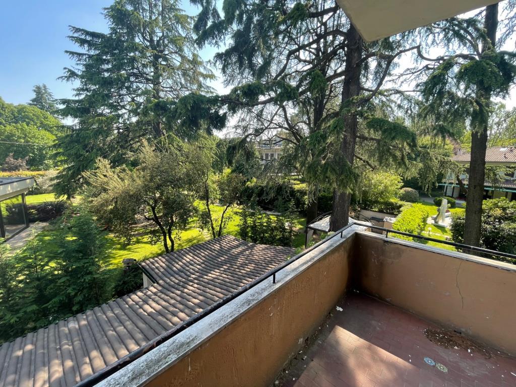 appartamento in Via Fiordaliso a Cusano Milanino