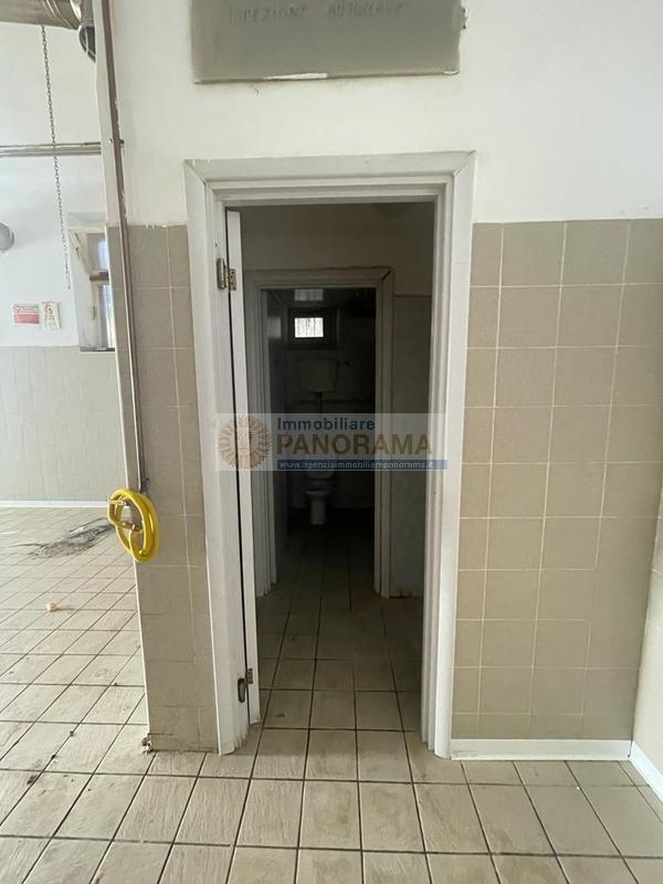 Rif. ATA316 Locale commerciale in affitto a San Benedetto del Tronto Centro