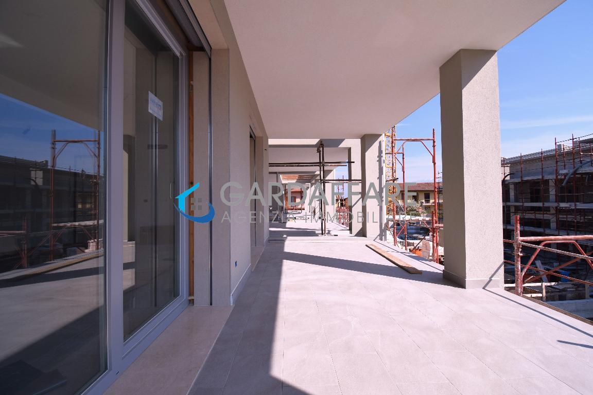 properties for sale lake garda