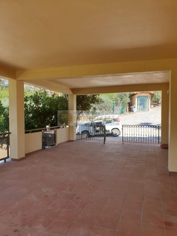 Rif. ATV225 Vendesi appartamento a Folignano