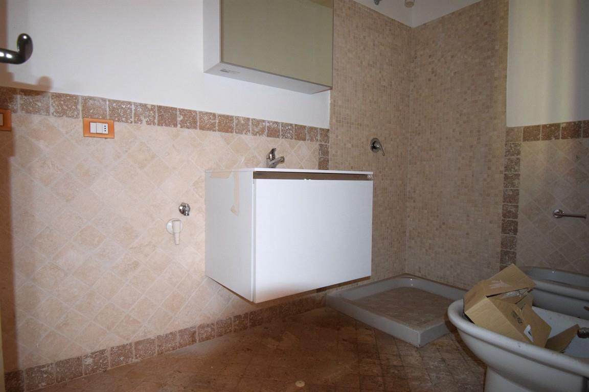 Appartamento in Vendita a Toscolano-Maderno - Cod. 23-76(A25)