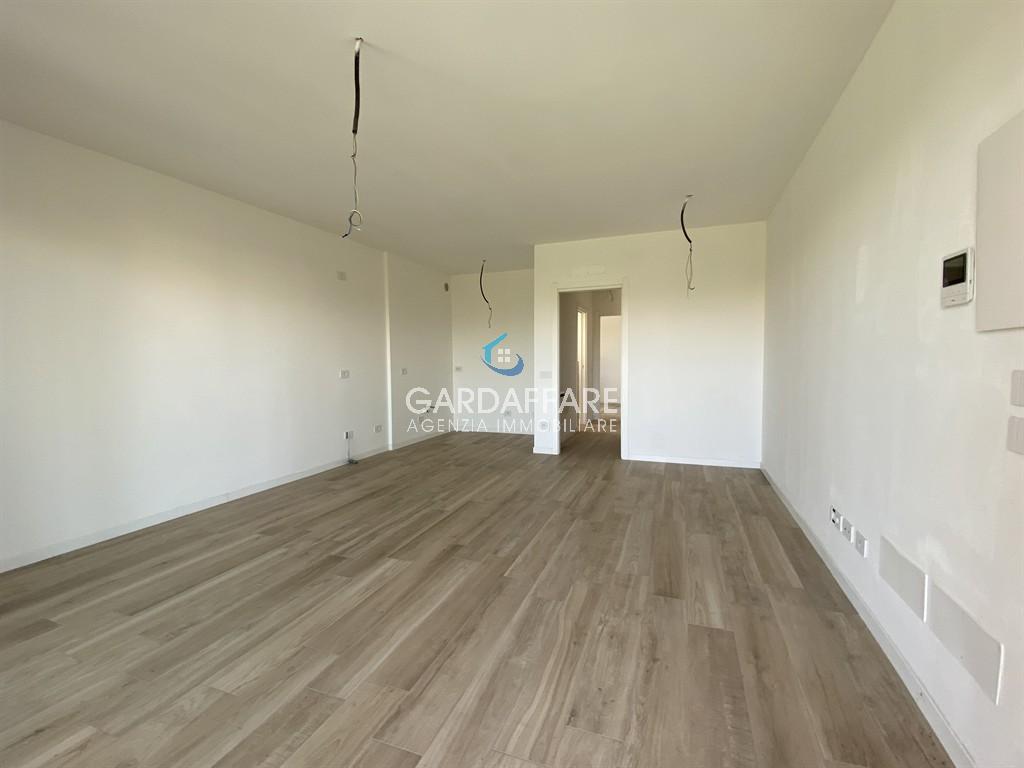 Apartment Luxus-Immobilien zum Verkauf in Desenzano del Garda - Cod. h23-23-51