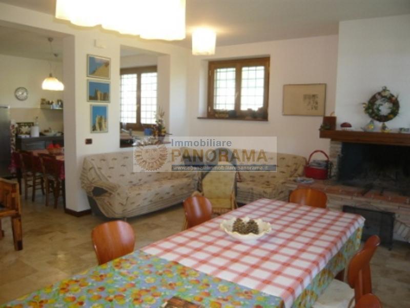 Rif. ATV222 Casale in vendita a Monteprandone con piscina