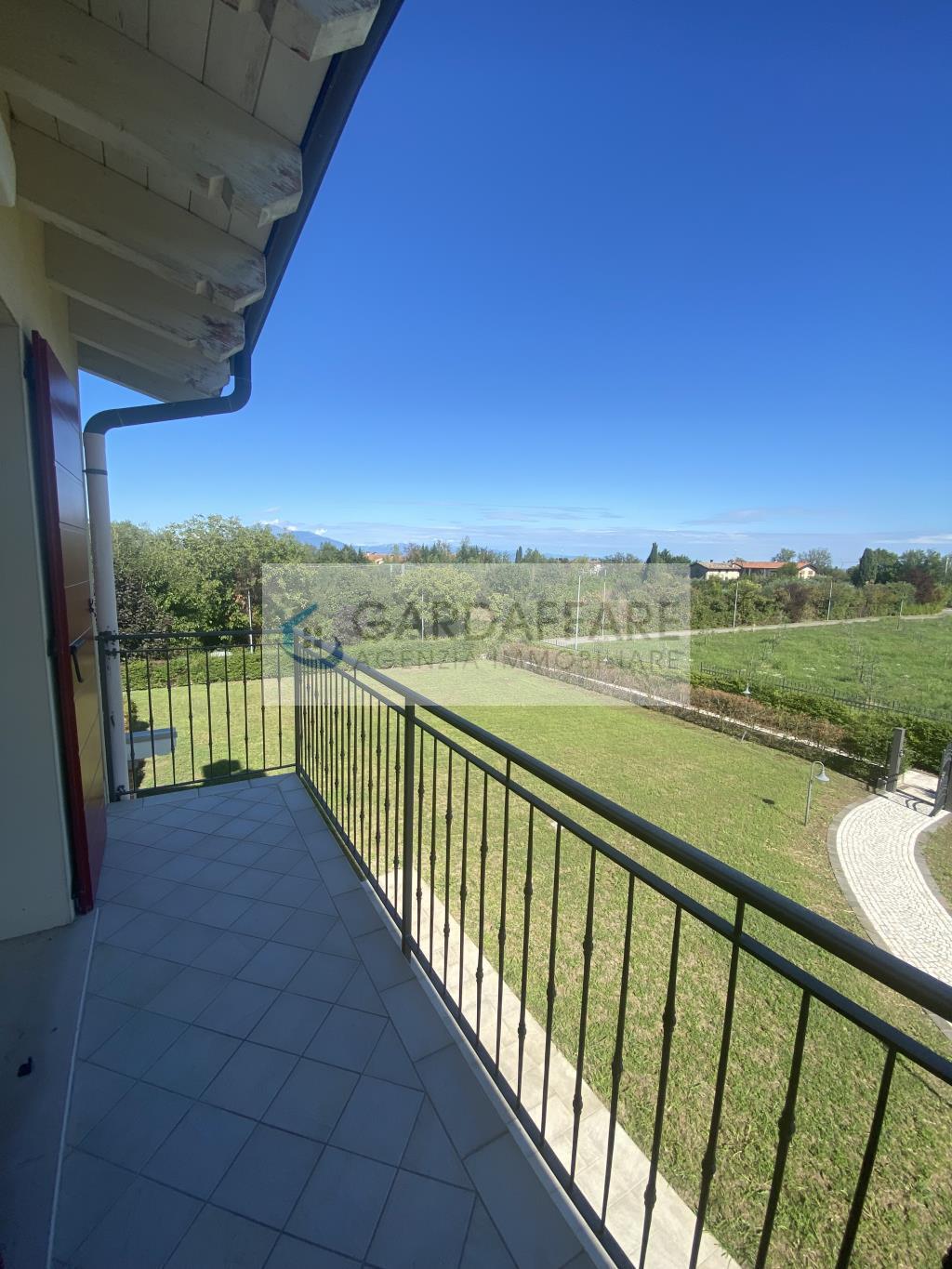 Villa Luxury Properties for Buy in Desenzano del Garda - Cod. h47-22-10