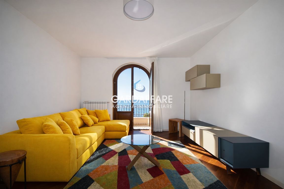 immobile al lago di garda