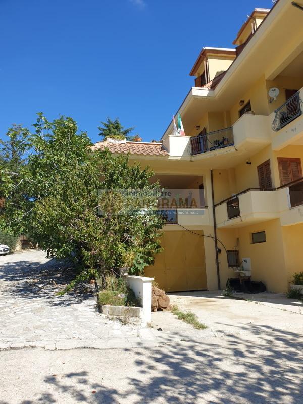 Rif. ATV225 Vendesi appartamento a Folignano