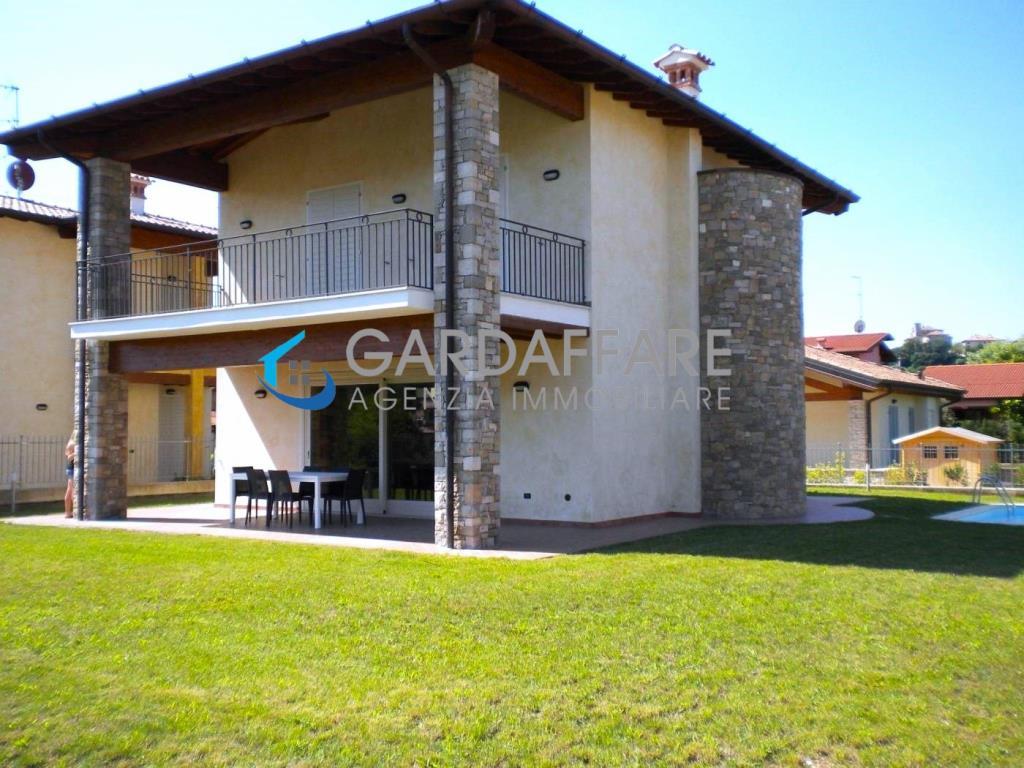 properties in Vendita lake Garda