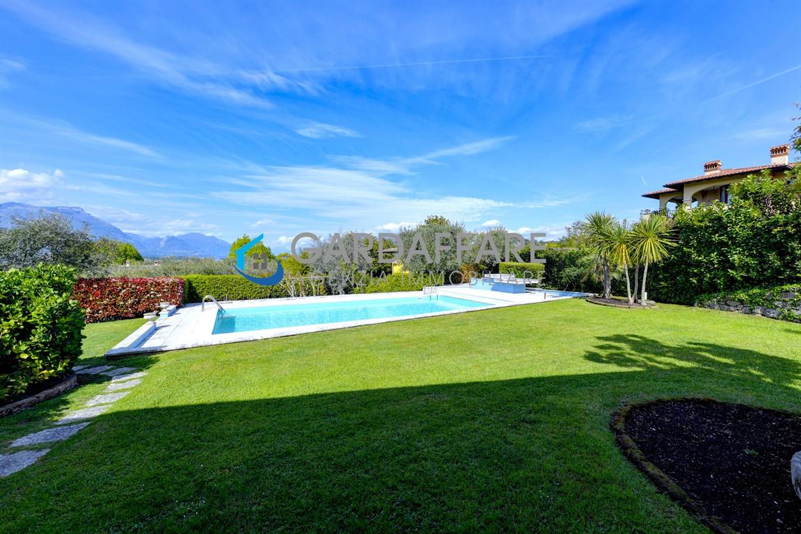 Duplex Luxury Properties for Buy in Manerba del Garda - Cod. H120-23-29