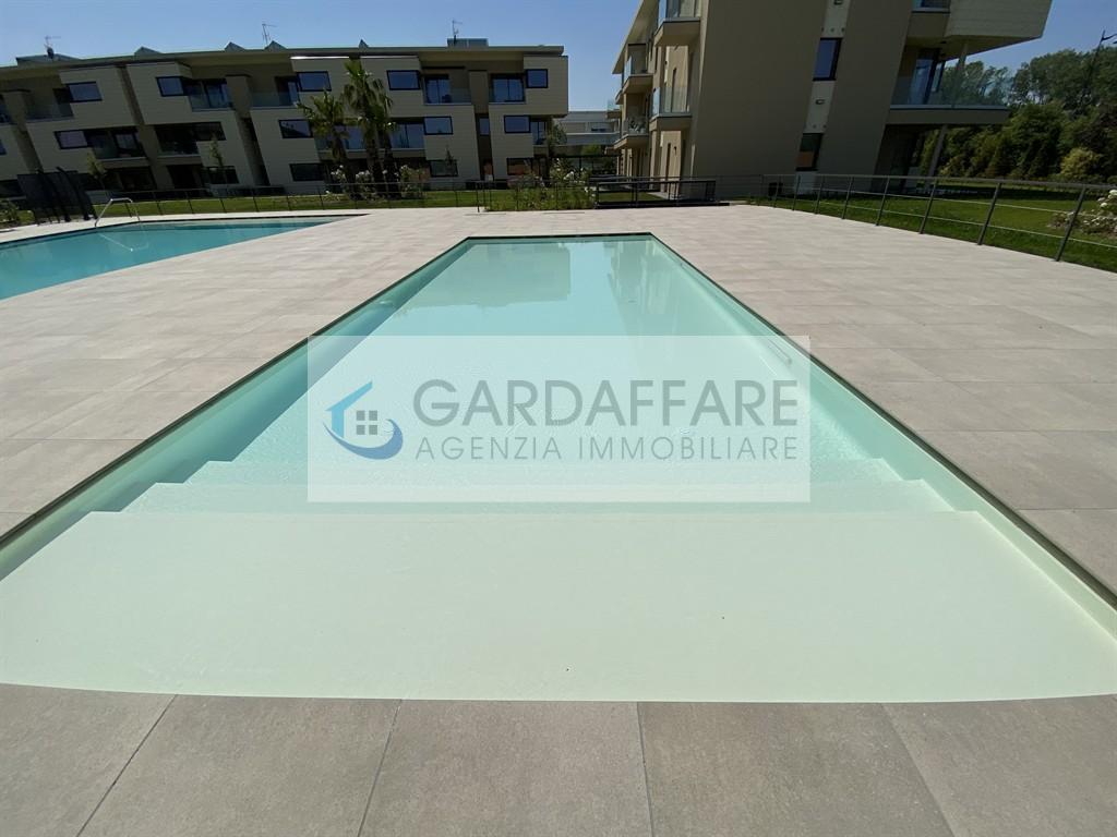 Flat for Buy in Desenzano del Garda - Cod. h11-22-26