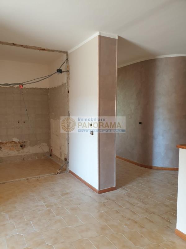 Rif. ATV225 Vendesi appartamento a Folignano