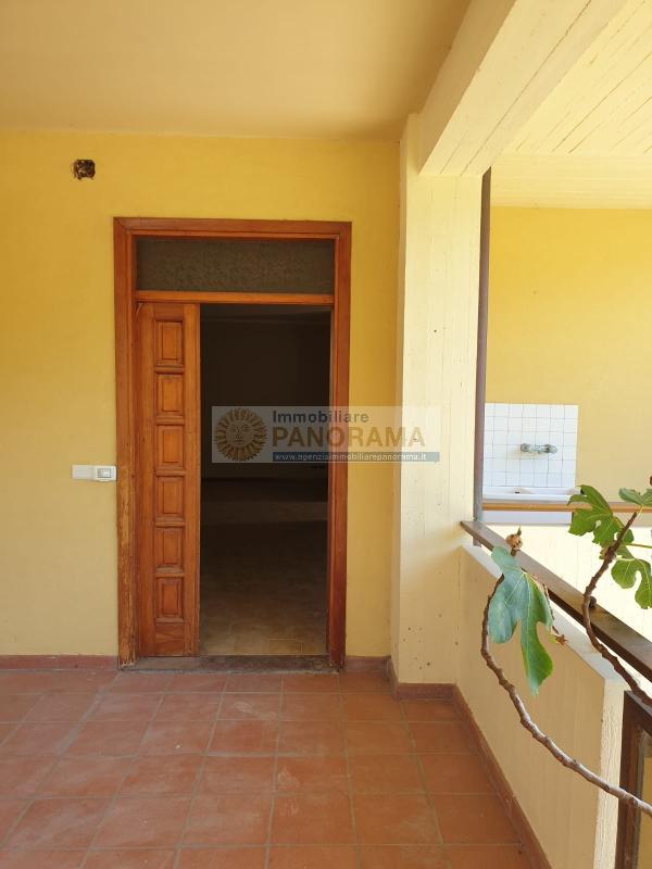 Rif. ATV225 Vendesi appartamento a Folignano