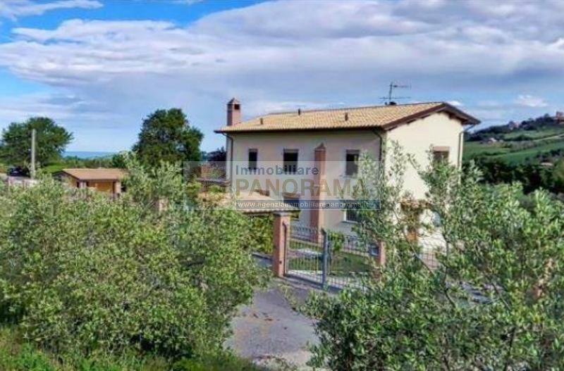 Rif. ATV222 Casale in vendita a Monteprandone con piscina