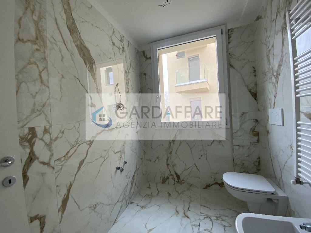 Apartment zum Verkauf in Desenzano del Garda - Cod. h11-22-26