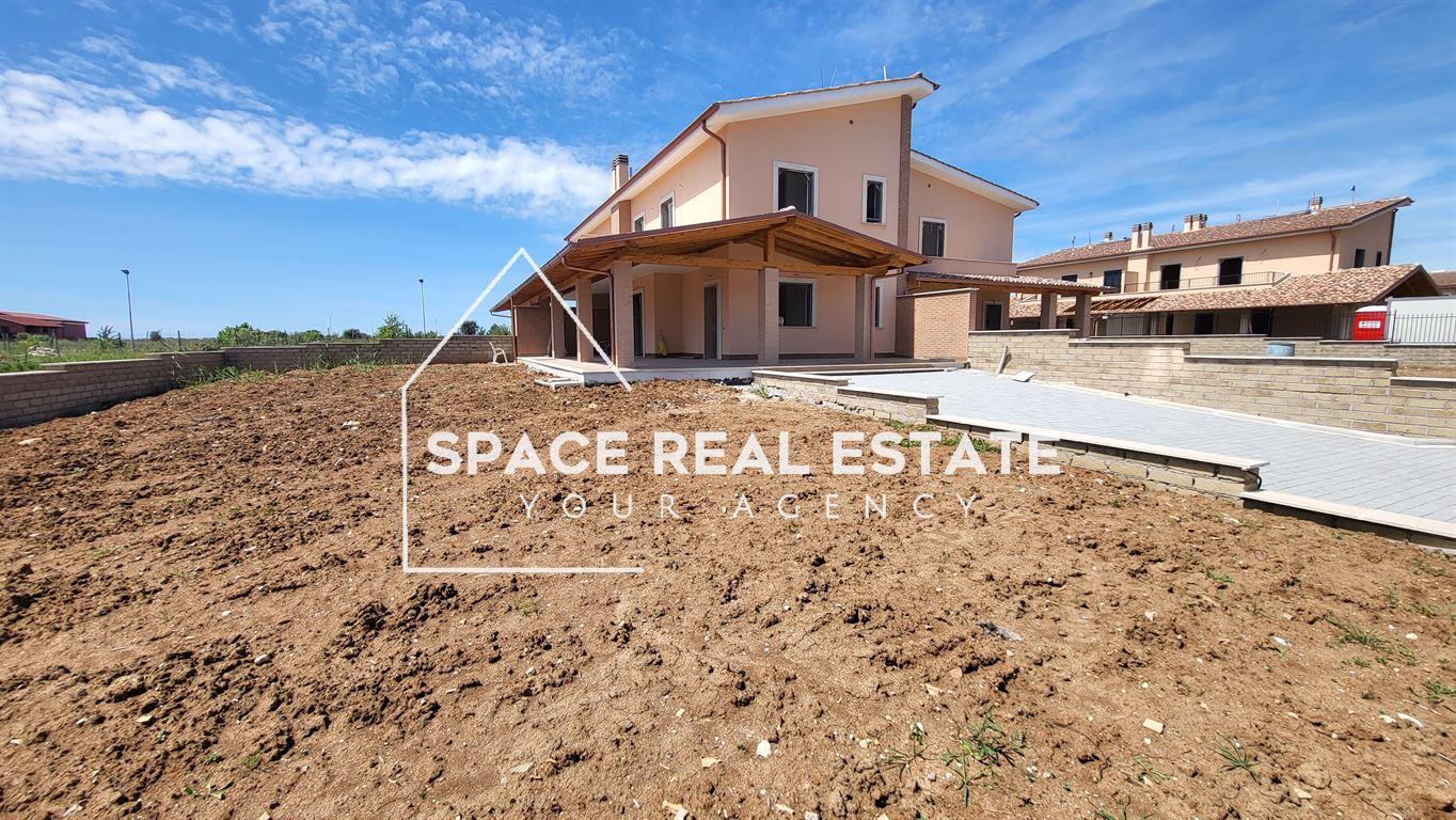 villa in Via Giuseppe zanardelli a Pomezia