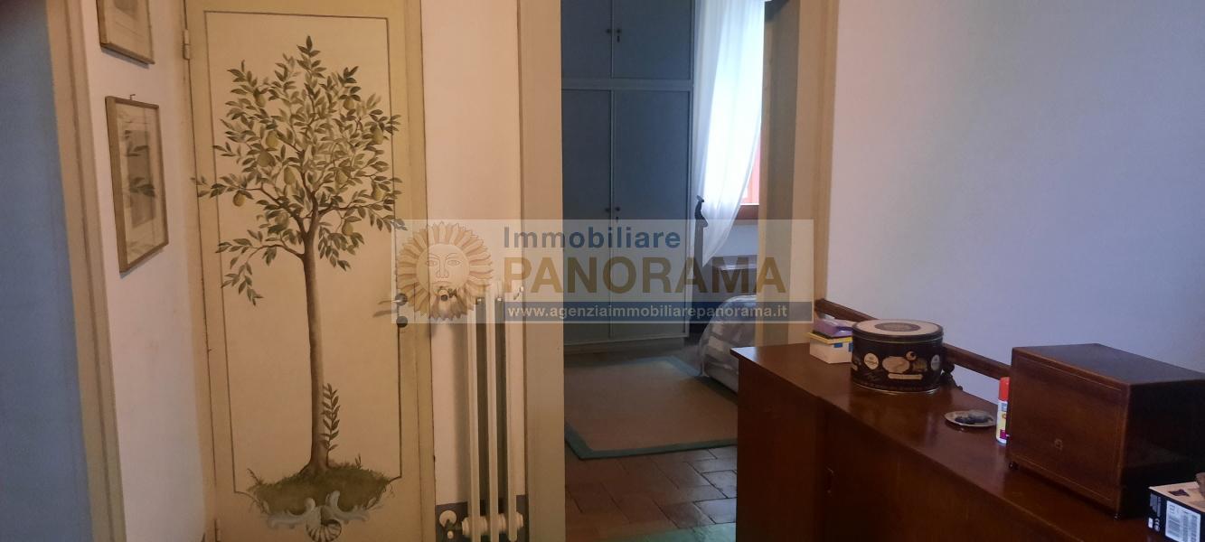 Rif. LC167 Vendesi casa  vicino al mare vista panoramica indipendente a Cupra Marittima