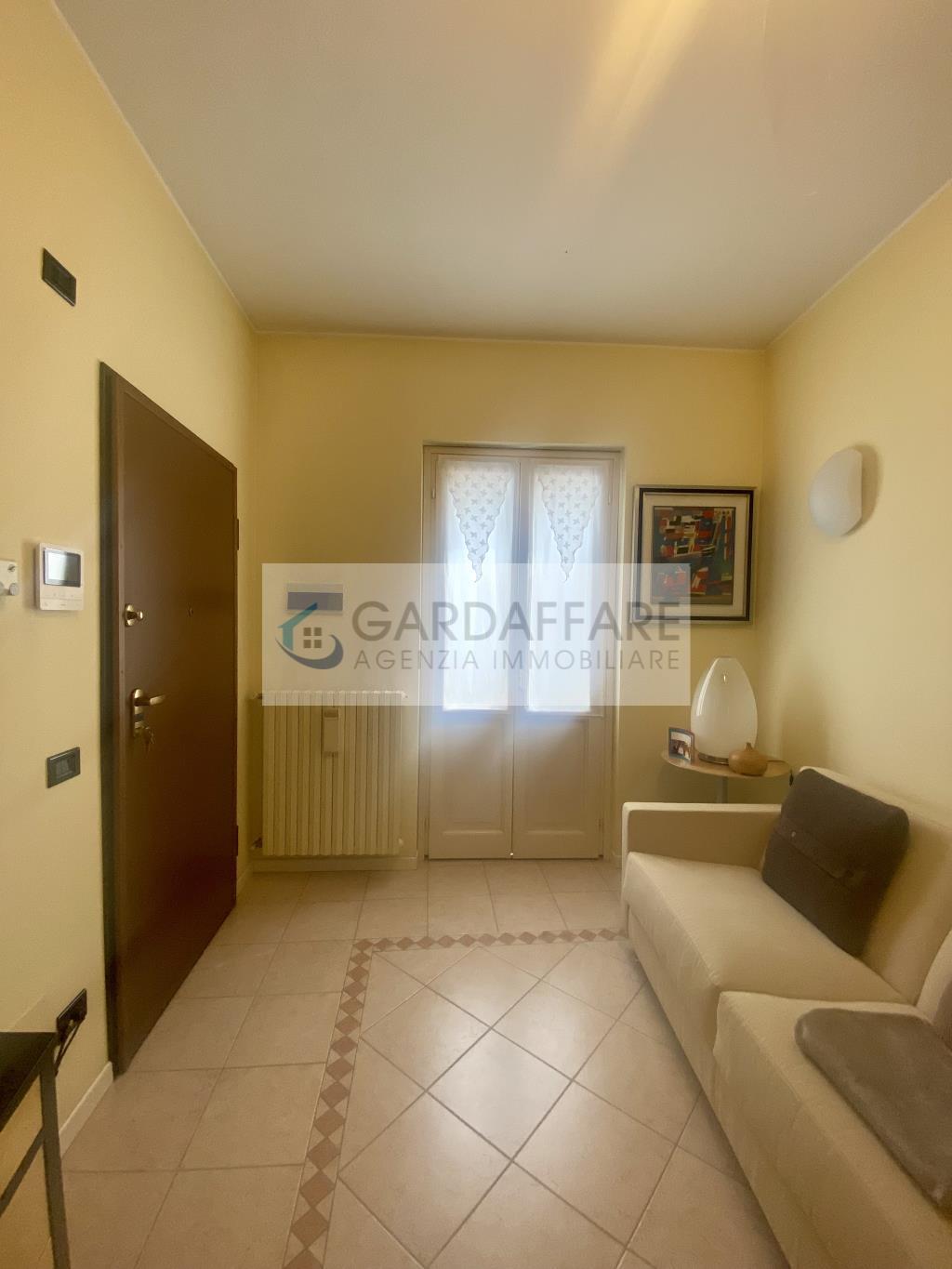 Flat for Buy in Desenzano del Garda - Cod. h53-22-31