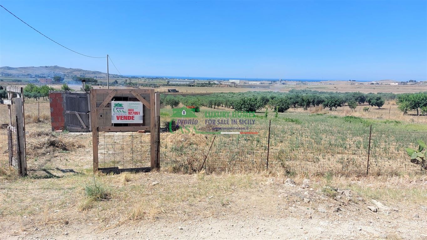 Terreno agricolo Contrada Burgio