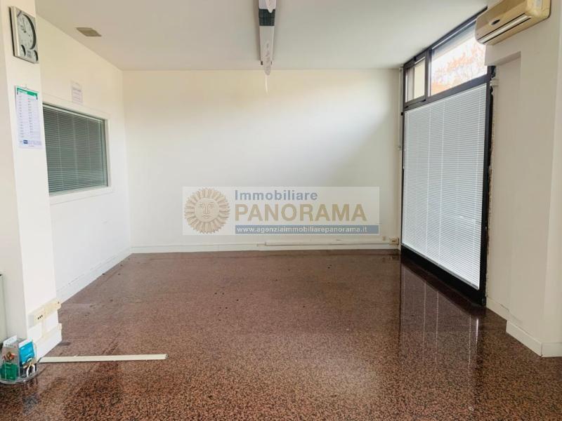 Rif. ATA233 Ufficio in affitto a San Benedetto del Tronto