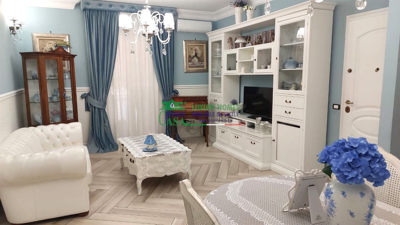 Appartamento primo piano Largo Cadore