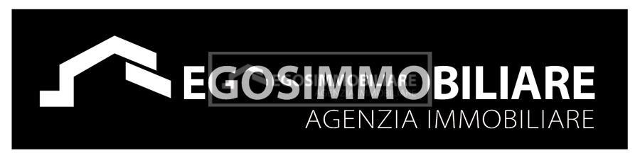 magazzino in Via Dolarici a Desenzano del Garda