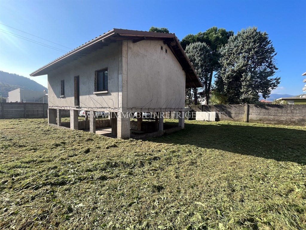 Vendita villa singola Cisano Bergamasco superficie 160m2