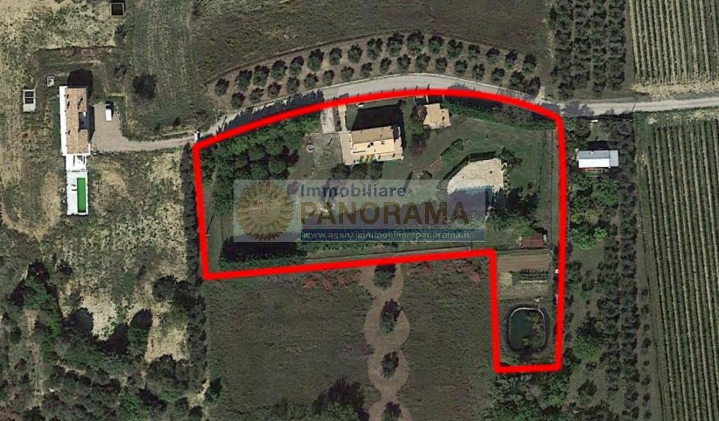 Rif. ATV222 Casale in vendita a Monteprandone con piscina