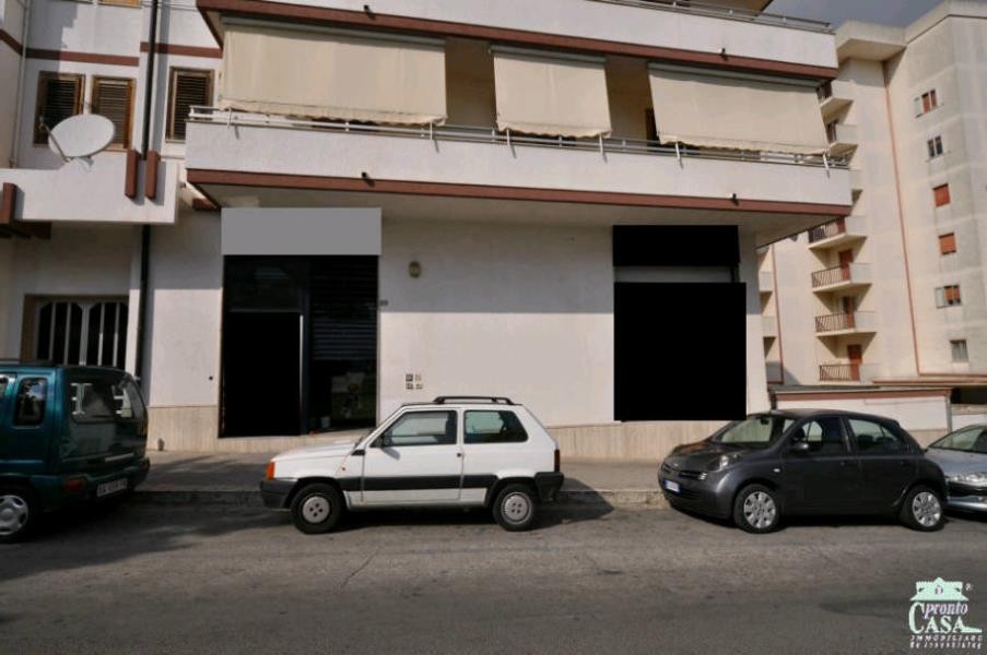 Rif. 8488 - Locale commerciale a Ragusa