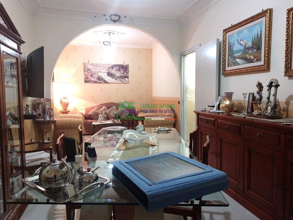 Rif. 1592 - Terzo Piano, Via Livorno, Gela