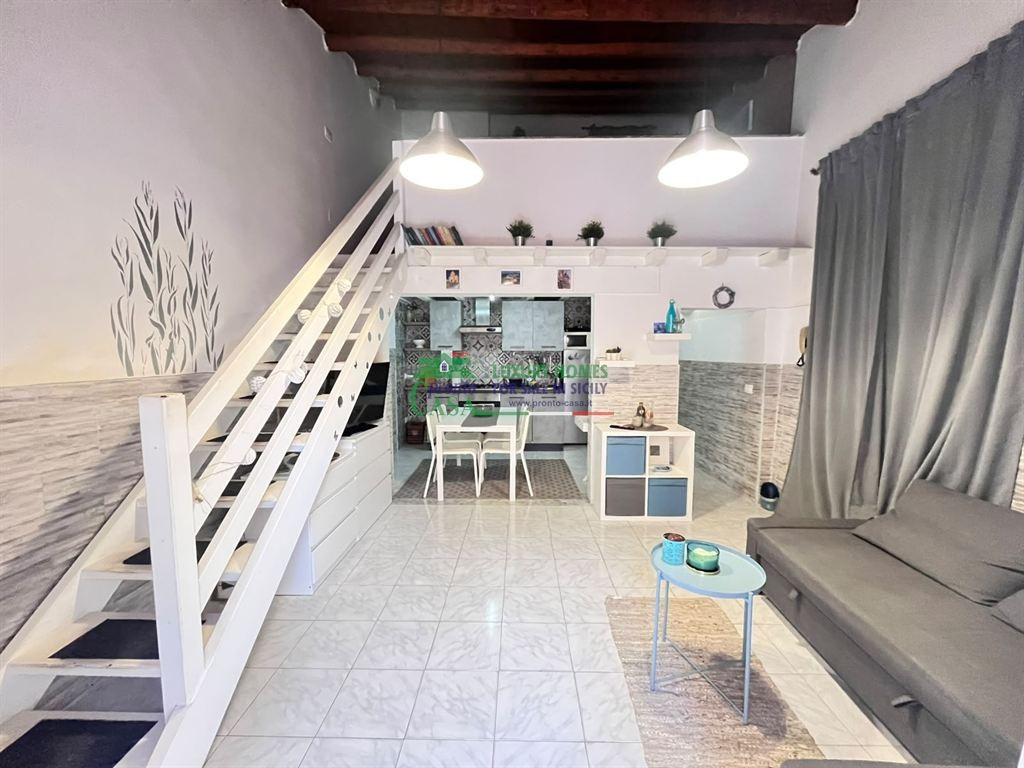 Rif:2768 - Casa Indipendente Arredata In Locazione Transitoria – Comiso