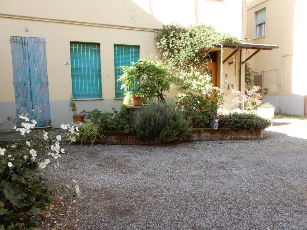 magazzino in Via Benedetto  Schiassi a Budrio