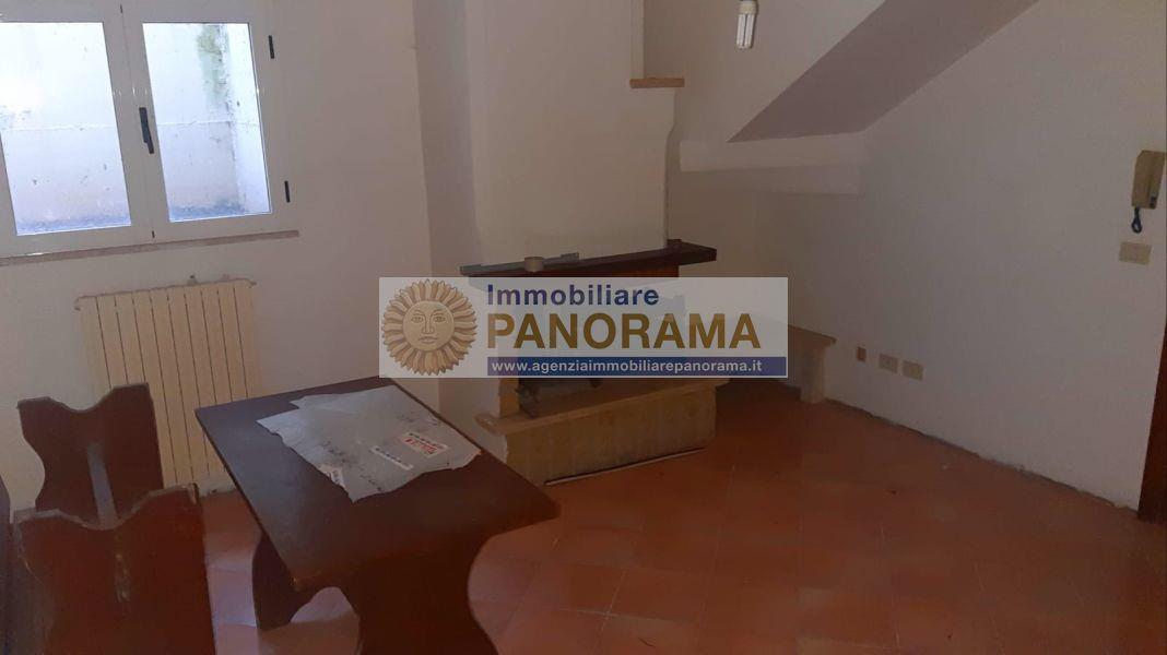 Rif. ACA243 Affittasi villa a schiera a San Benedetto del Tronto