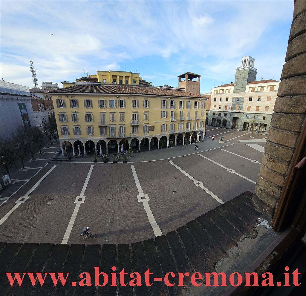 Appartamento in Affitto a Cremona
