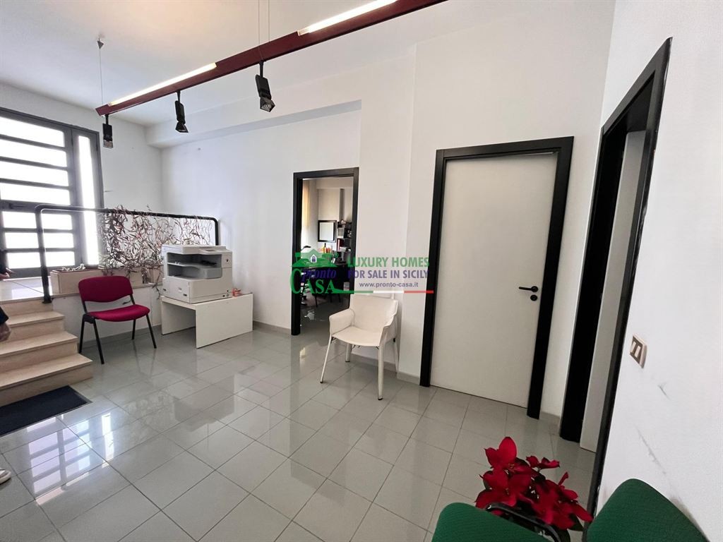 Rif: 2672 - Appartamento in vendita adibito per uso ufficio, Comiso