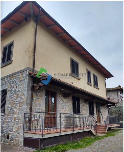 villa a Radda in Chianti 340 metri quadri
