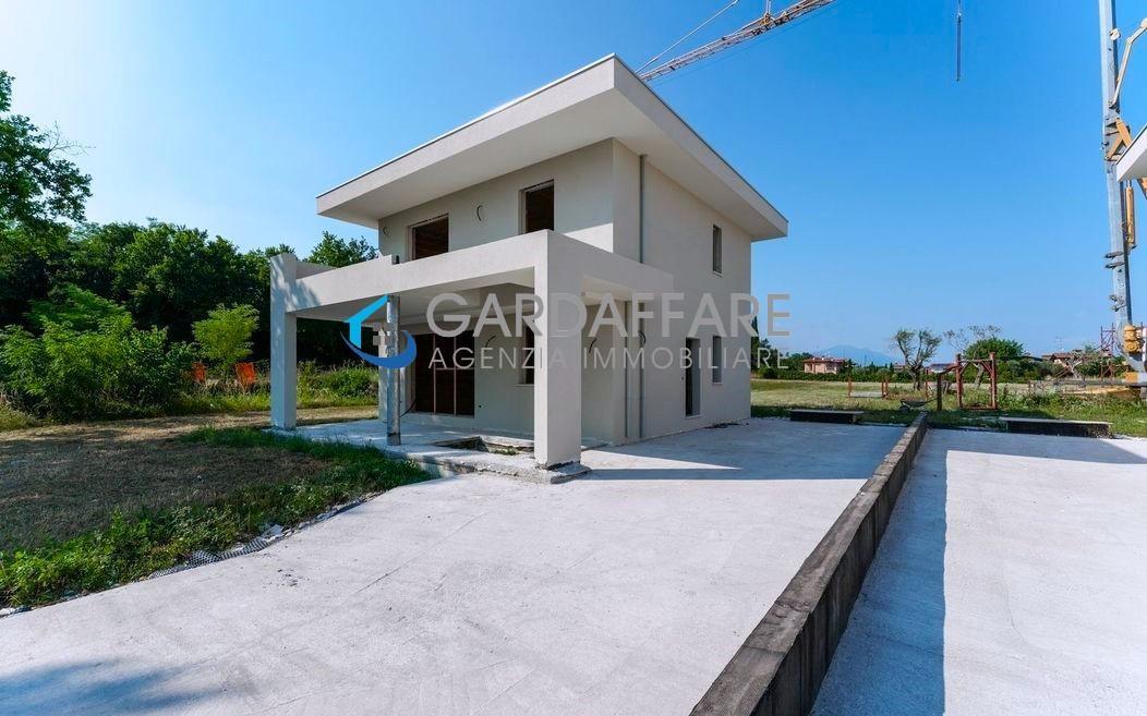 Villa for Buy in Moniga del Garda - Cod. 20-03