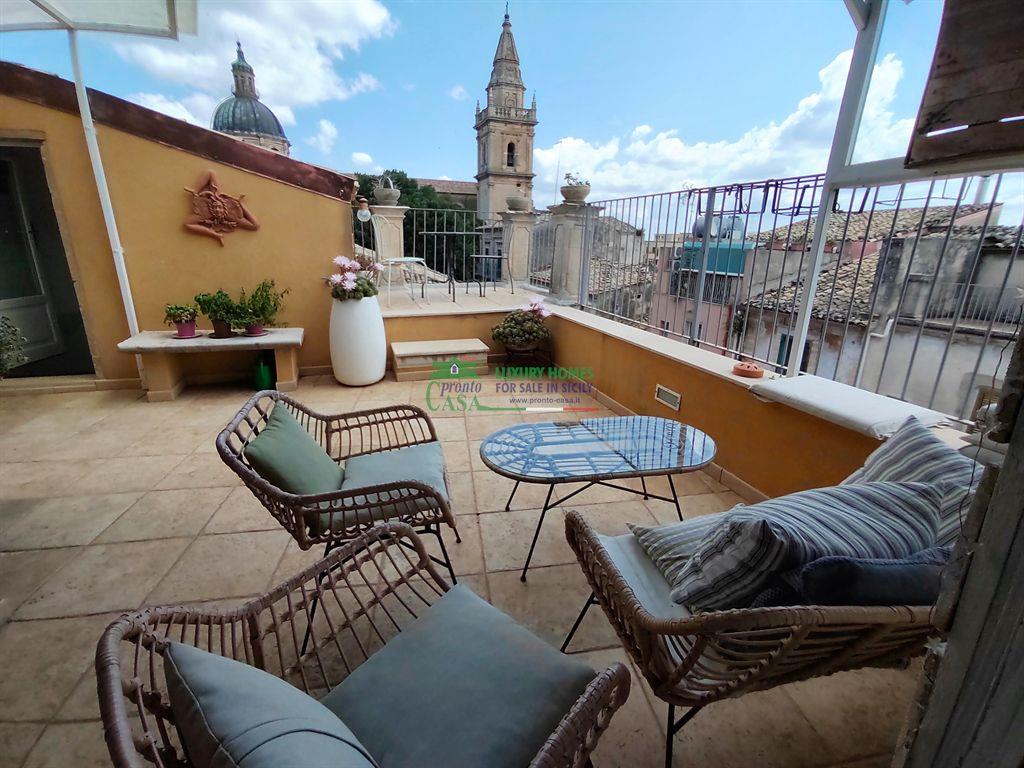 albergo a Ragusa 160 metri quadri