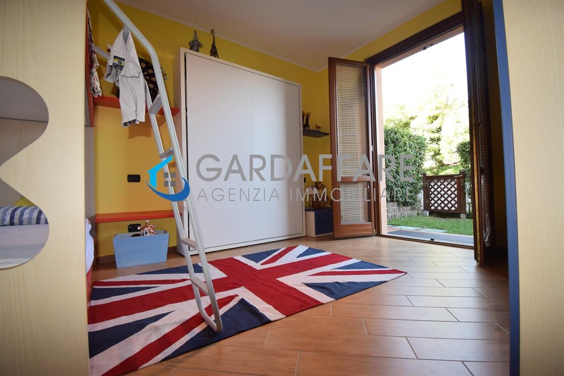 Flat for Buy in Manerba del Garda - Cod. H132-23-61