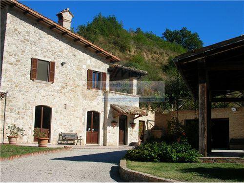 Rif. LC1562/A Villa in vendita ad Ascoli Piceno Valle Cupa