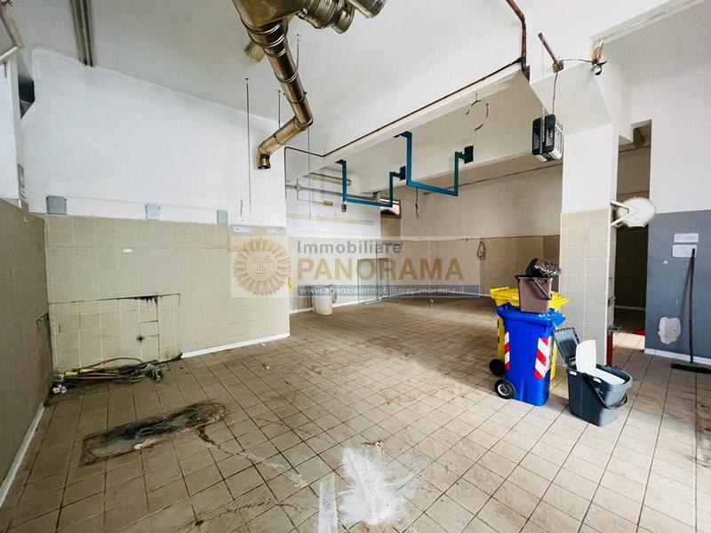 Rif. ATA316 Locale commerciale in affitto a San Benedetto del Tronto Centro