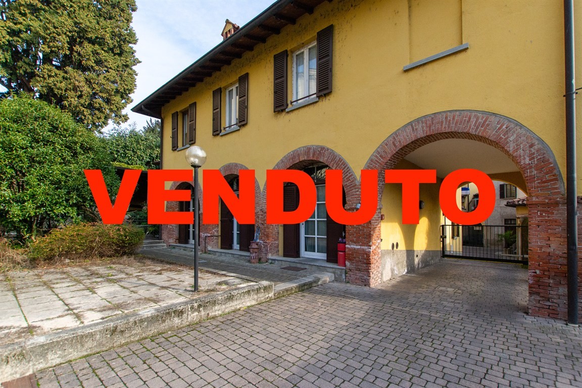 Vendita appartamento Brivio superficie 66m2