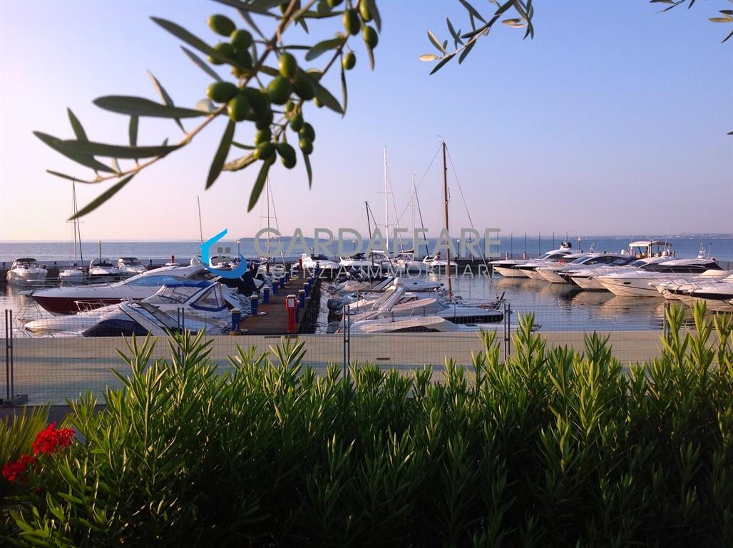 immobile al lago di garda