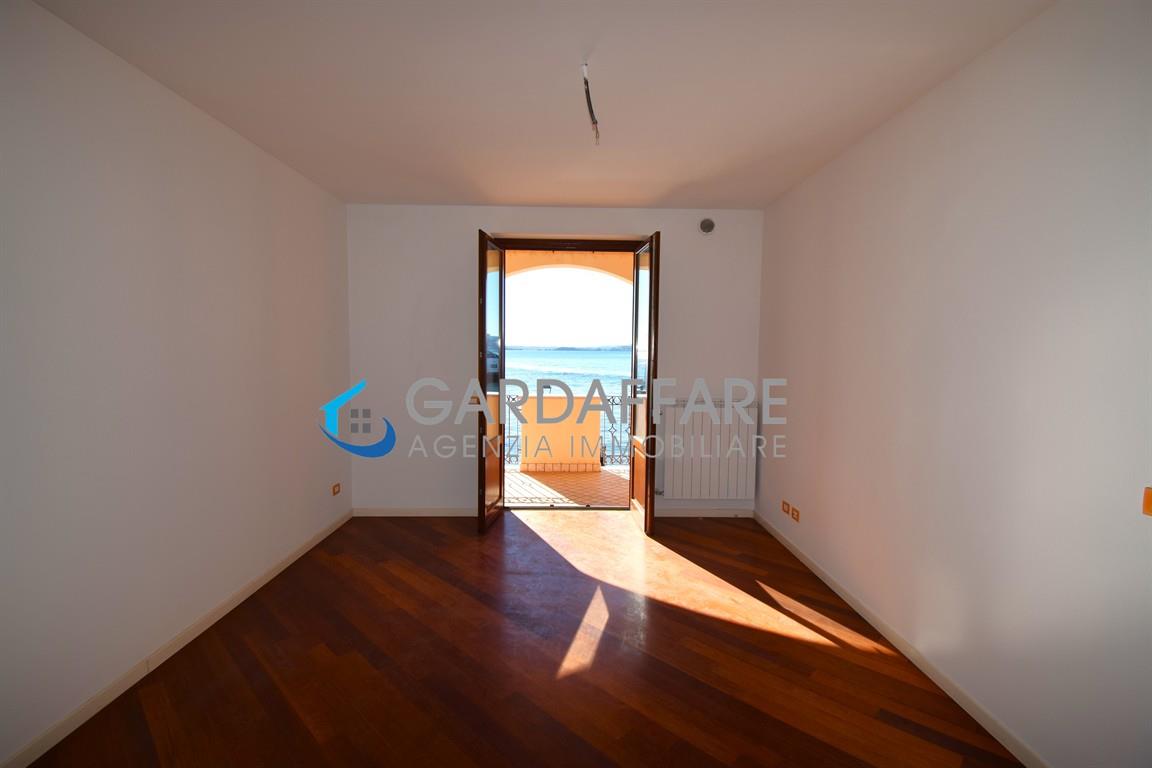 Apartment zum Verkauf in Toscolano-Maderno - Cod. 23-76 (A24)