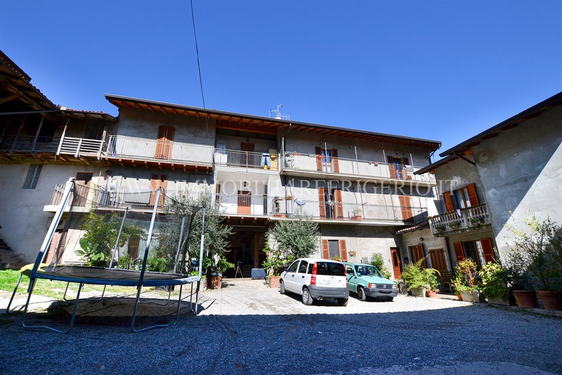 Vendita appartamento Valgreghentino superficie 200m2