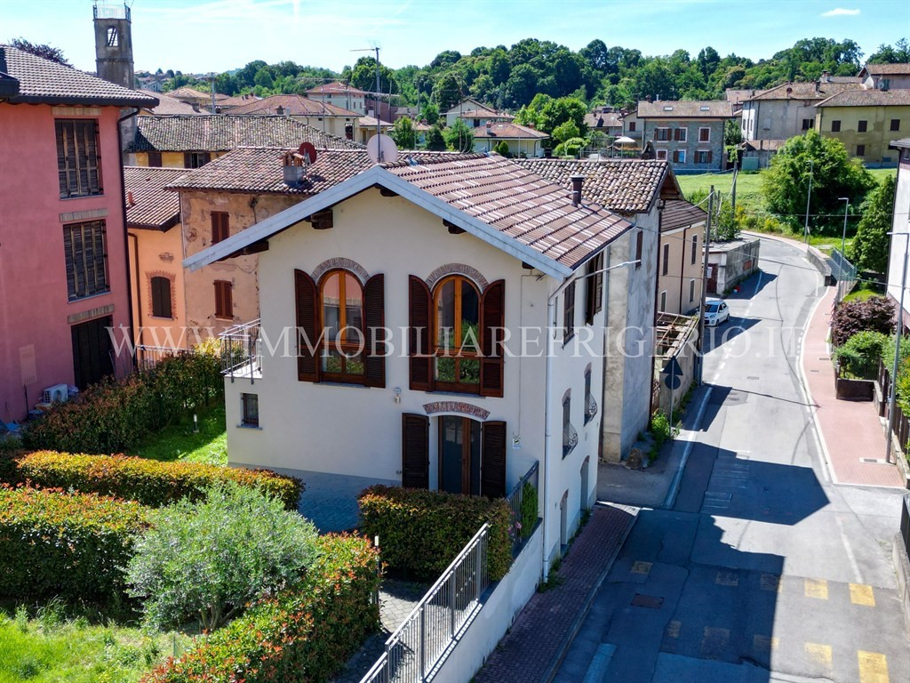 Vendita villa singola Molteno superficie 123m2