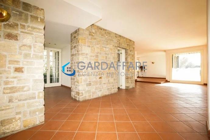 Villa for Buy in Puegnago sul Garda - Cod. 22-78