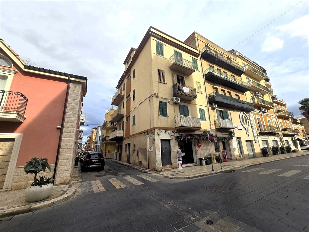 Rif: 1534 - Appartamento secondo piano Corso Salvatore Aldisio, Gela