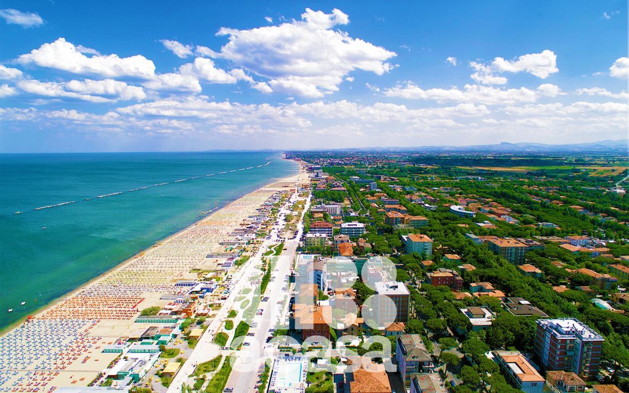 albergo a Cesenatico 2000 metri quadri