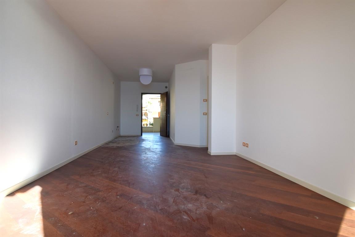 Appartamento in Vendita a Toscolano-Maderno - Cod. 23-76(A25)