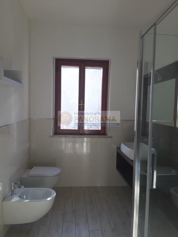 Rif. ACV117 Vendesi appartamento in villa bifamiliare a Grottammare Ascolani